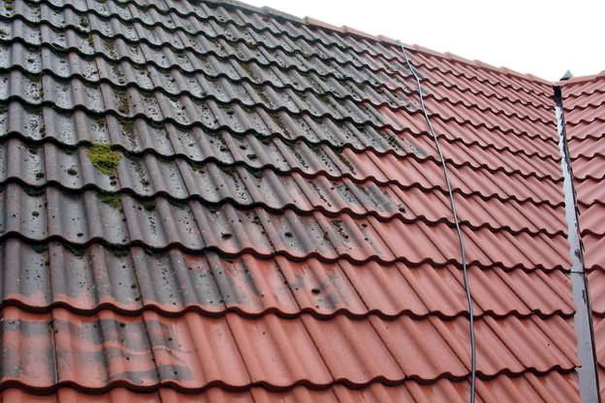 cleaning roof tiles